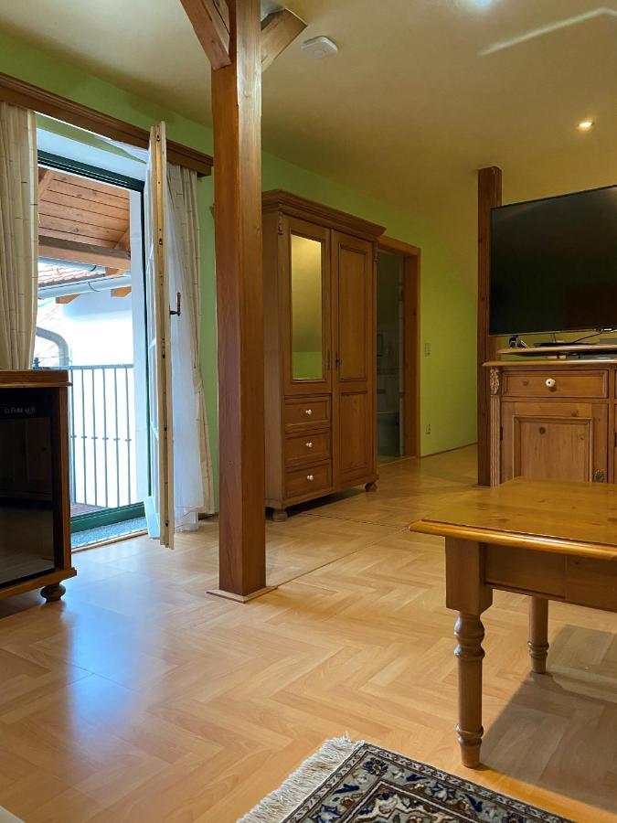 Rezidence Zvon Hotel Znojmo Luaran gambar