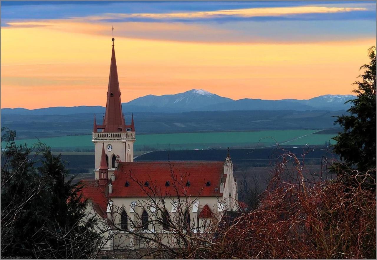 Rezidence Zvon Hotel Znojmo Luaran gambar