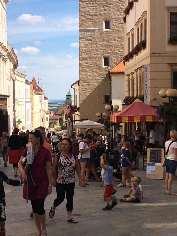 Rezidence Zvon Hotel Znojmo Luaran gambar