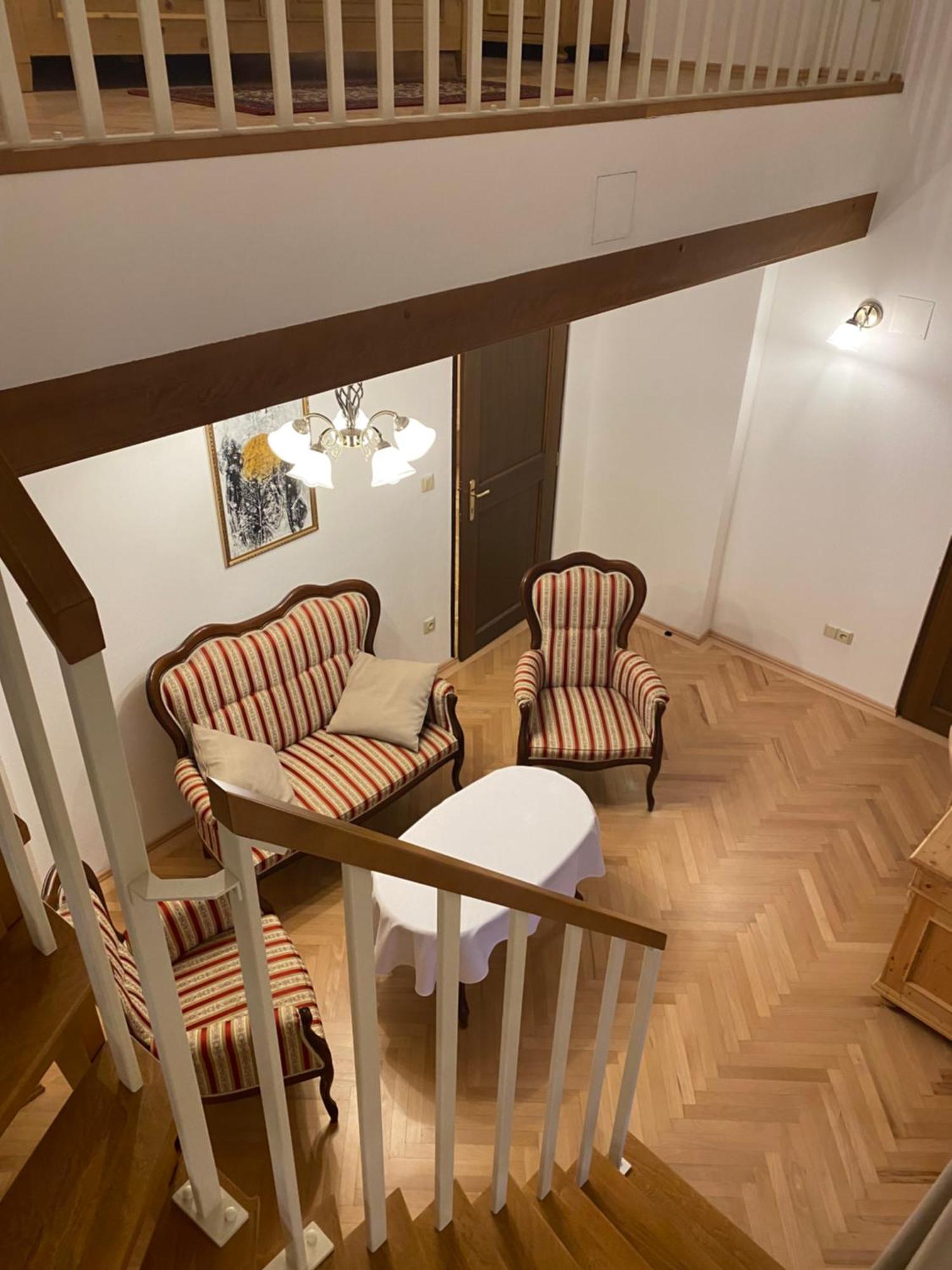 Rezidence Zvon Hotel Znojmo Luaran gambar